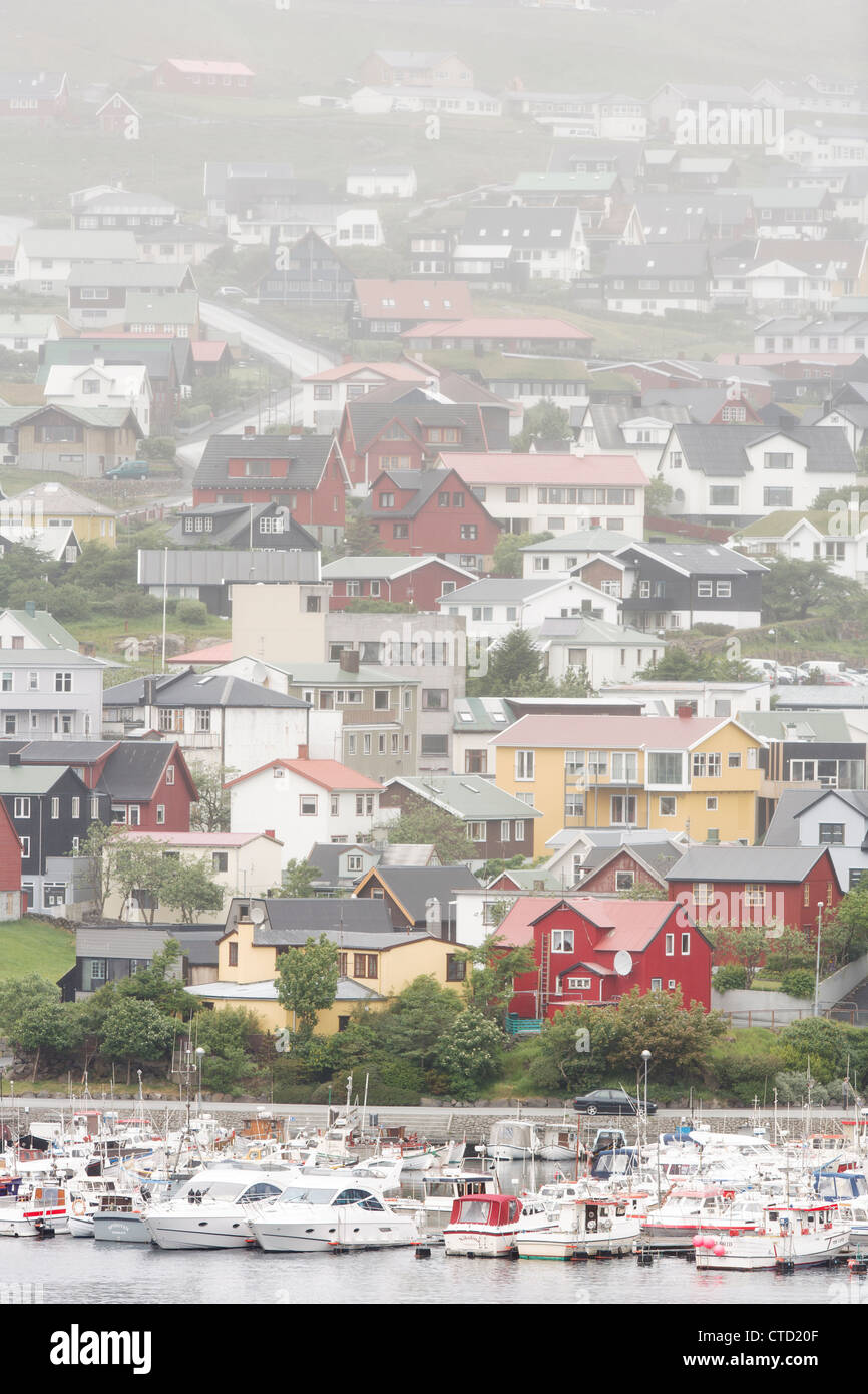 Tórshavn ist die Hauptstadt und größte Stadt der Färöer Stockfoto