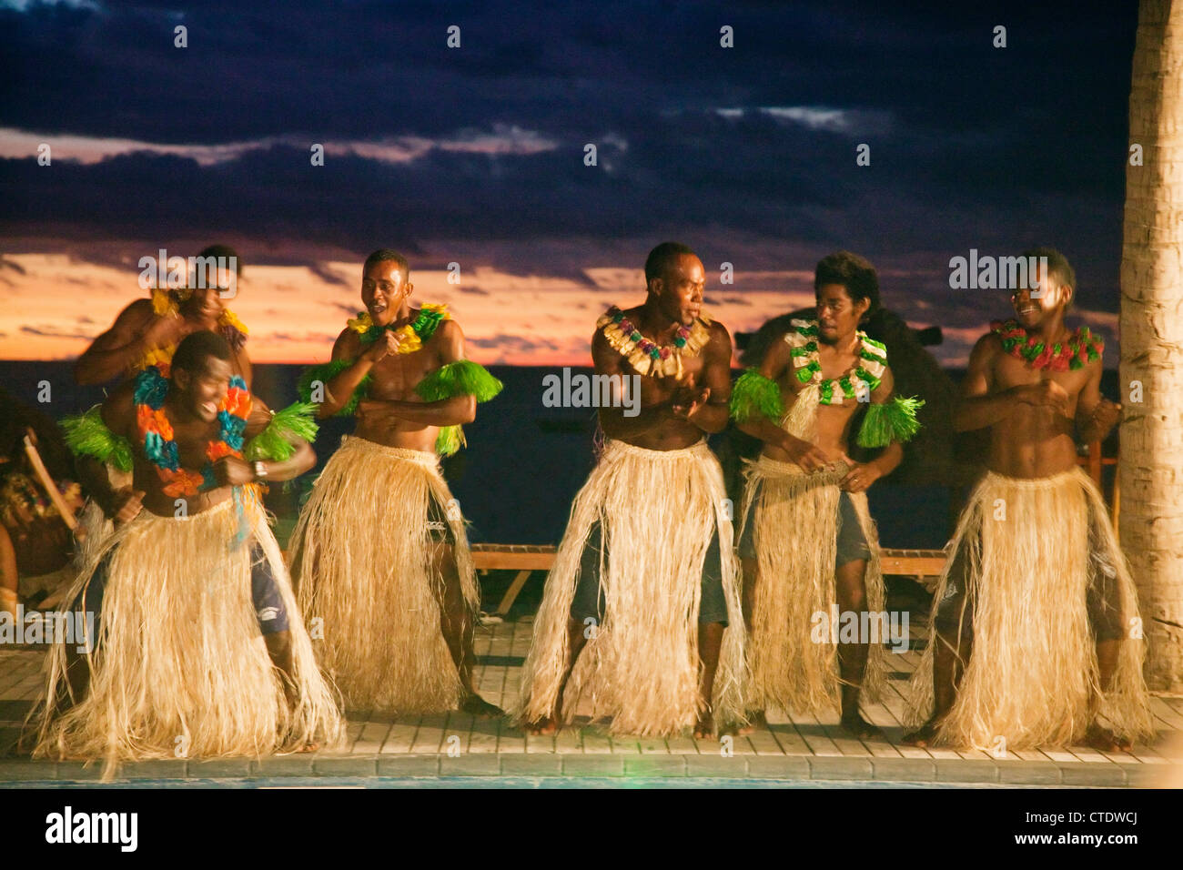 Waya Island, Fidschi; traditionelle Meke performance Stockfoto