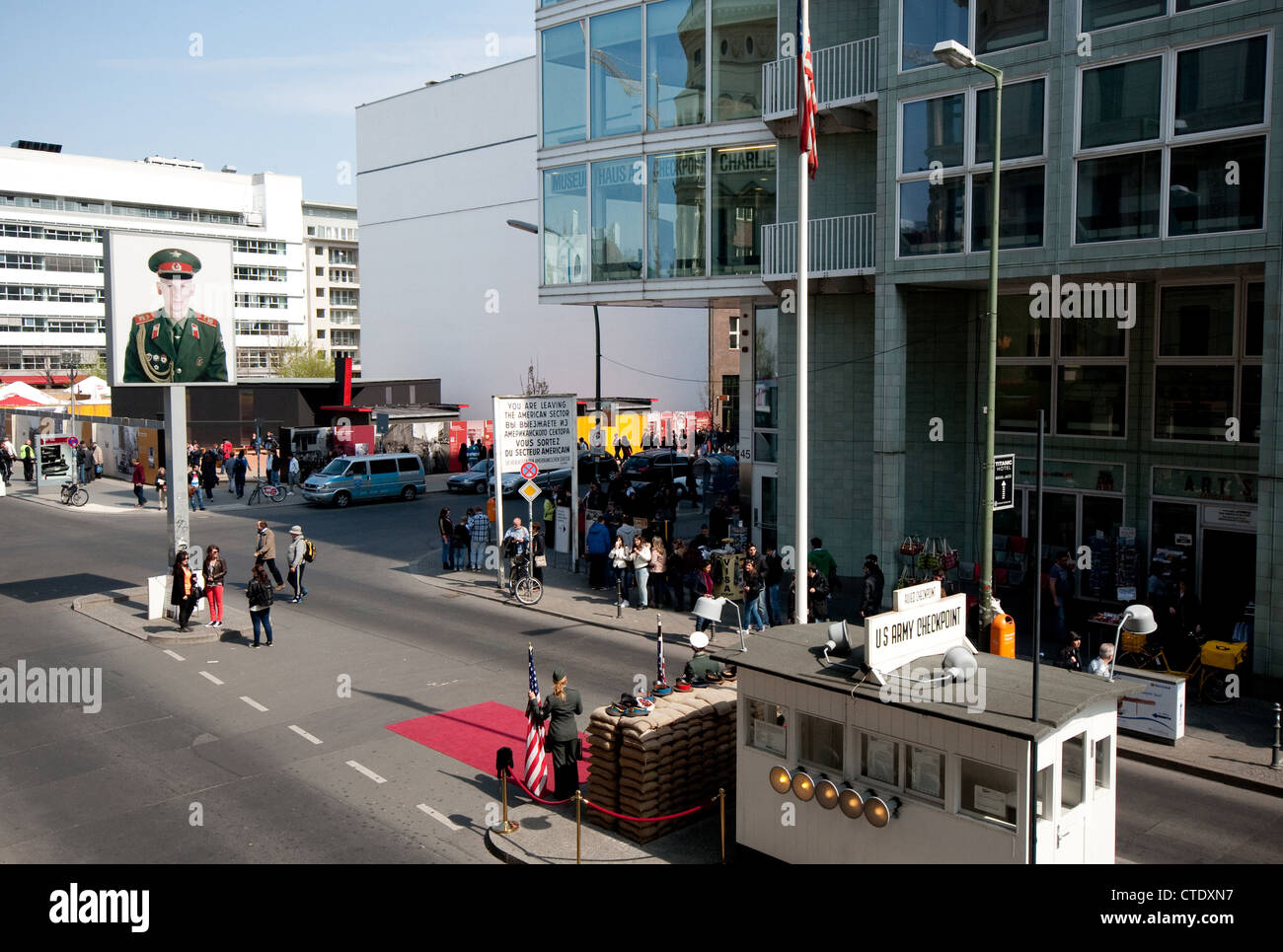 Checkpoint Charlie, ehemaliger Grenzübergang, Berlin-Deutschland Stockfoto
