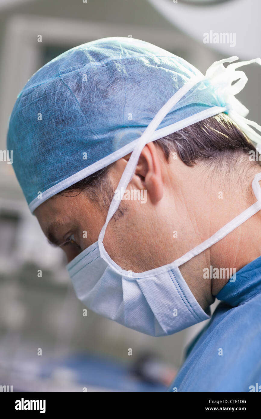 Ernst Arzt Chirurgie Stockfoto