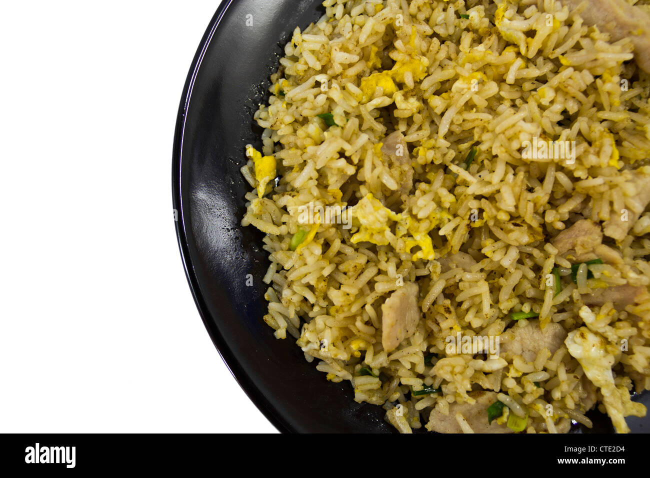 Thai gebratener Reis in der schwarzen Runde Schale. Stockfoto