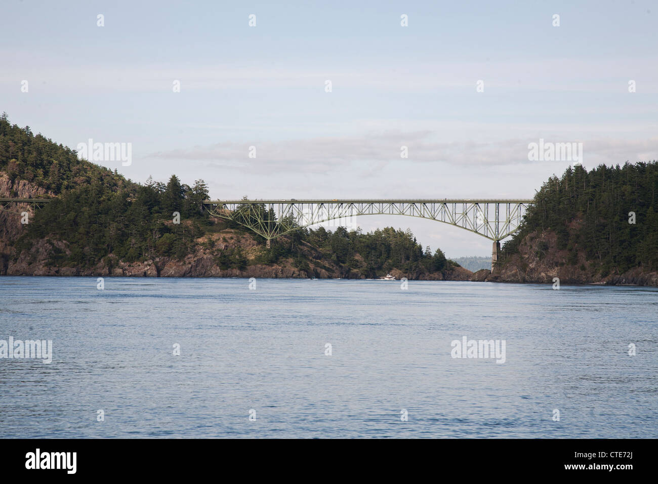 Die Eisenbrücke am Deception Pass State Park Washington State USA auf dem Puget Sound Stockfoto