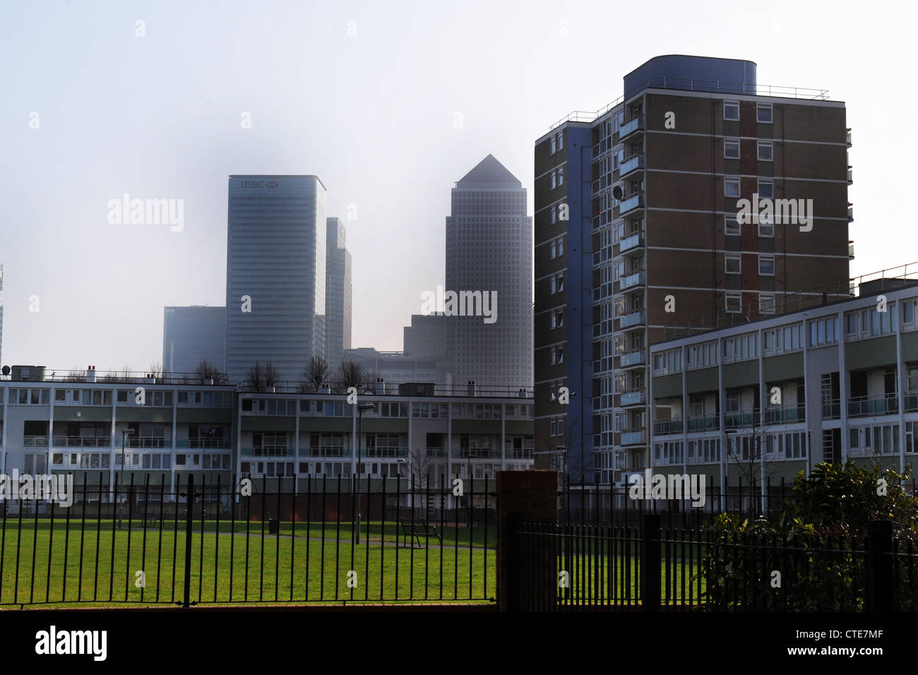 East End, Isle of Dogs, mit Canary Wharf im Hintergrund, City of London UK. Stockfoto