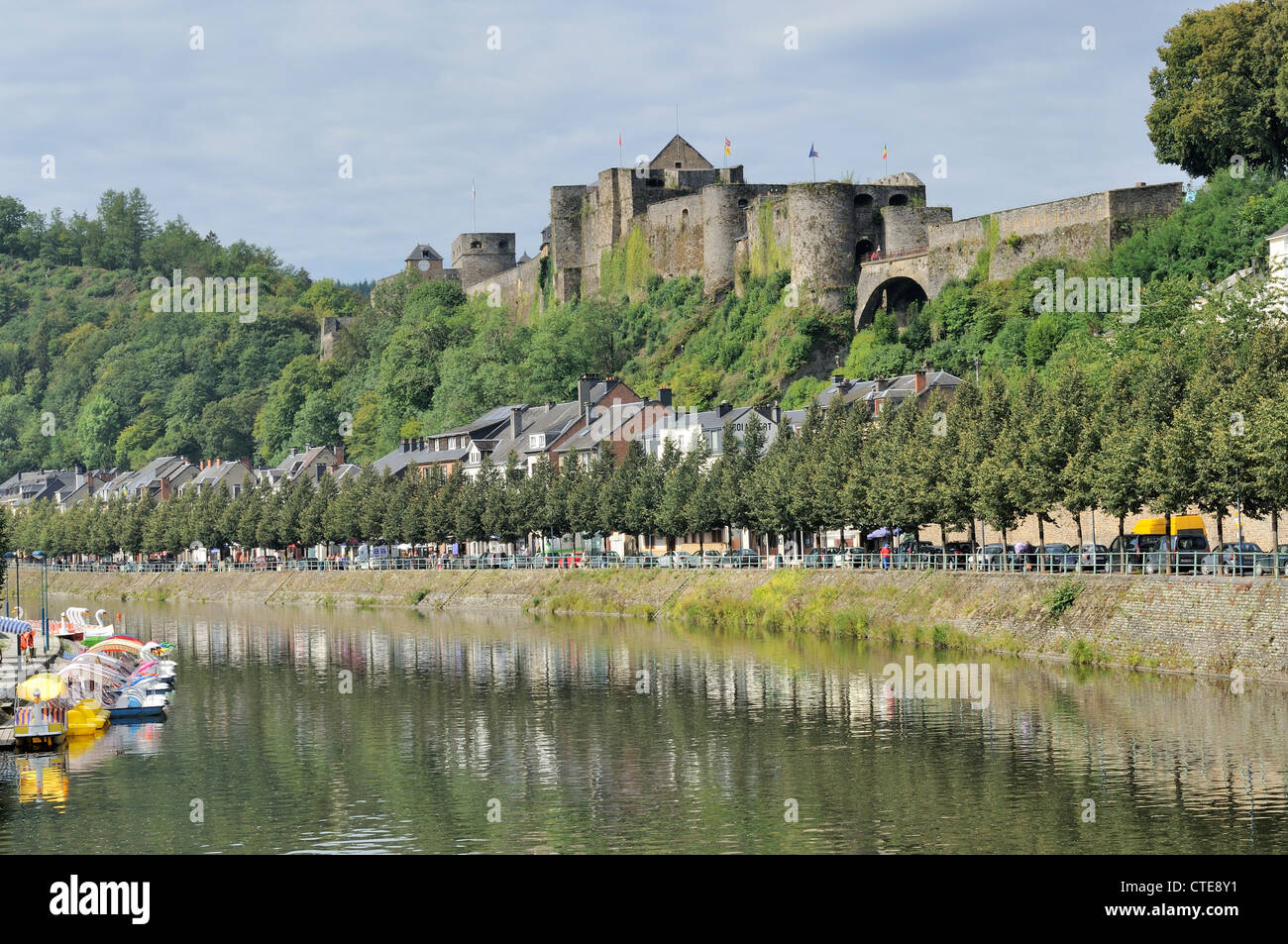 Bouillon Schloss und Fluss Semois, Ardennen Stockfotografie Alamy