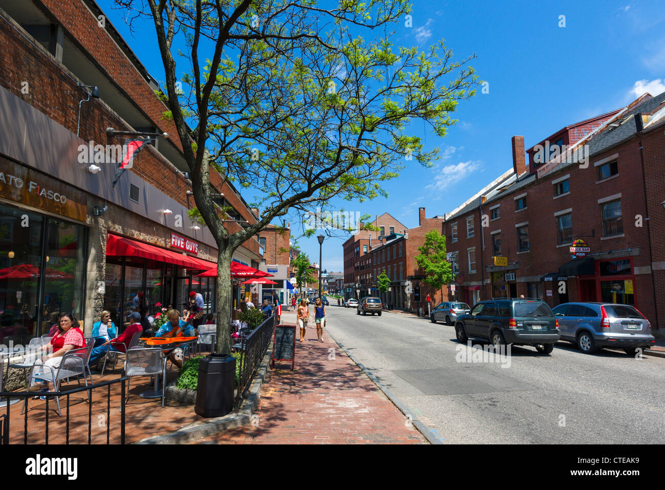 Restaurant am Vorderstraße in der Innenstadt von Portland, Maine, USA Stockfoto