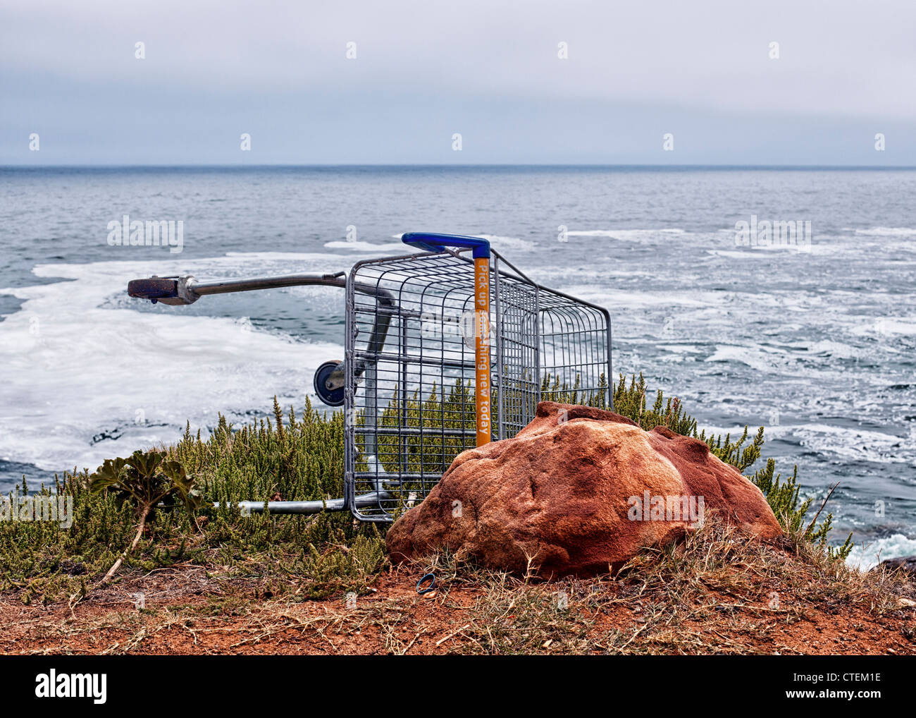 Stillleben oder Schandfleck - ist Schönheit im Auge des Betrachters! Cape Coast, Südafrika Stockfoto