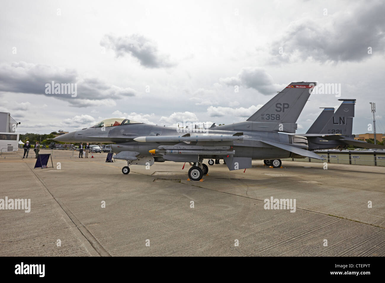 Farnborough International Airshow General Dynamics f-16 Fighting Falcon Stockfoto
