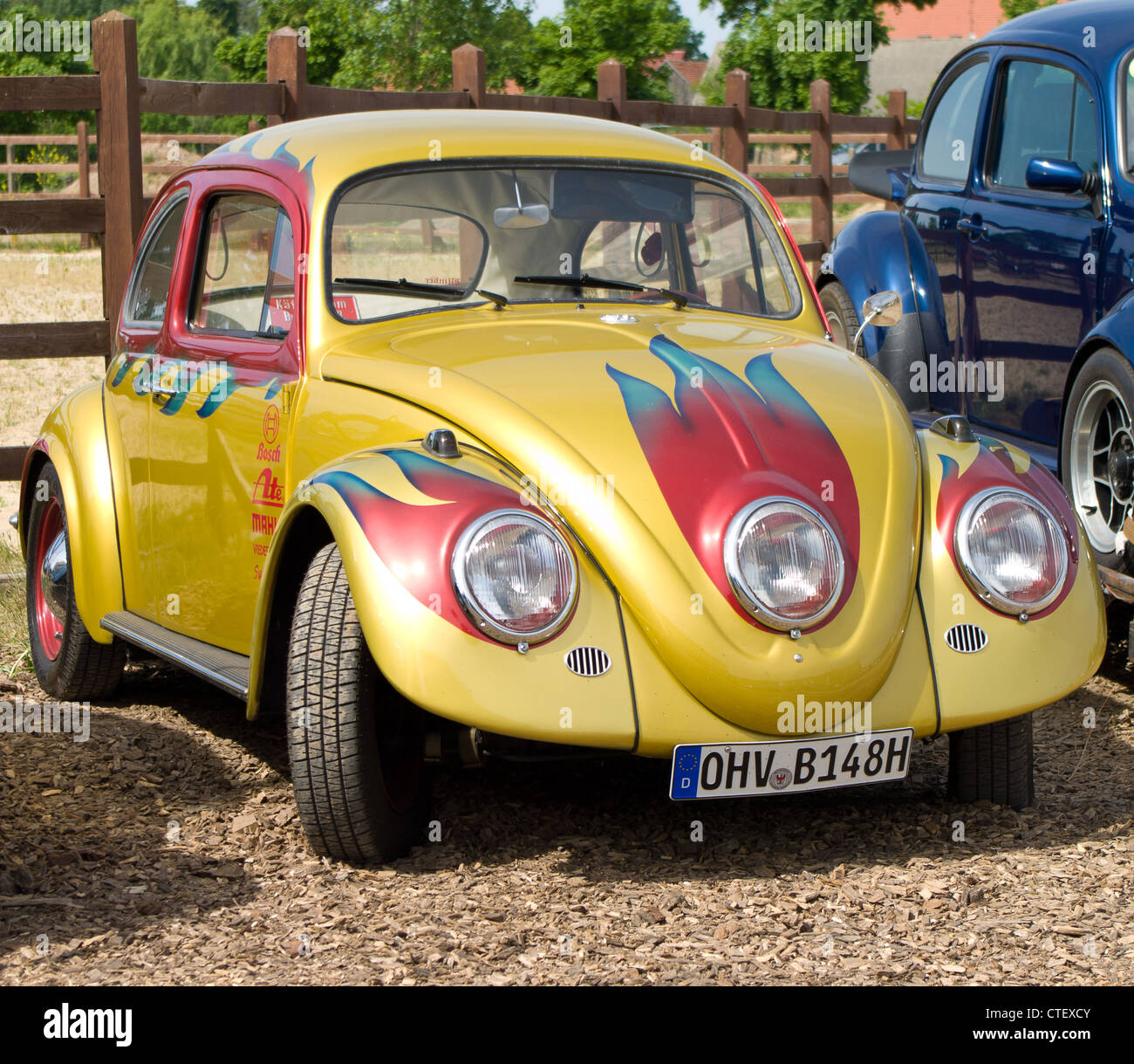 PAAREN IM GLIEN, Deutschland - 26.Mai: Autos VW Käfer, "Die Oldtimer Show" im MAFZ, 26. Mai 2012 in Paaren Im Glien, Deutschland Stockfoto