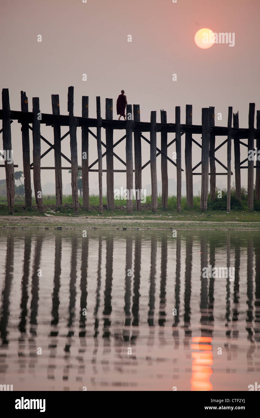 U-Bein Brücke in Amarapura, Myanmar Stockfoto