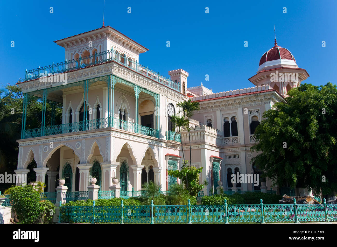 Koloniale Herrenhäuser, Cienfuegos, Kuba Stockfoto