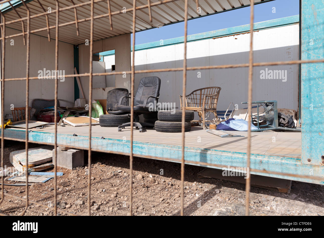 Verlassenen und verfallenen Baustellen auf Teneriffa. Aufgrund der Eigenschaft Absturz und Wirtschaftskrise unvollendet. Stockfoto