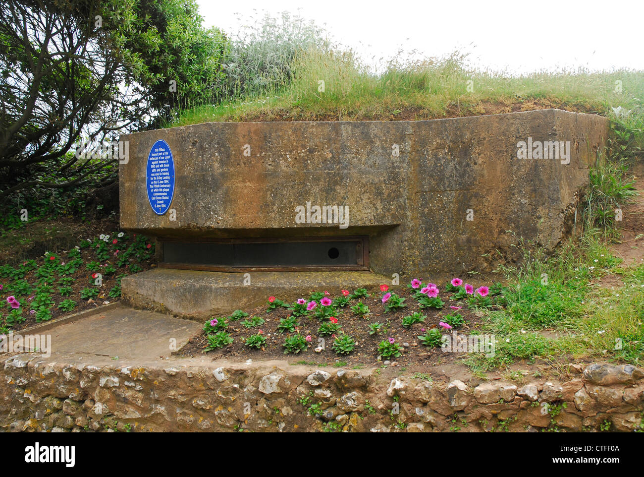 Devon - Sidmouth - WW2 konkrete Pillbox - Teil der Küstenschutz - jetzt als Teil des Connaught-Gärten für die Nachwelt erhalten Stockfoto