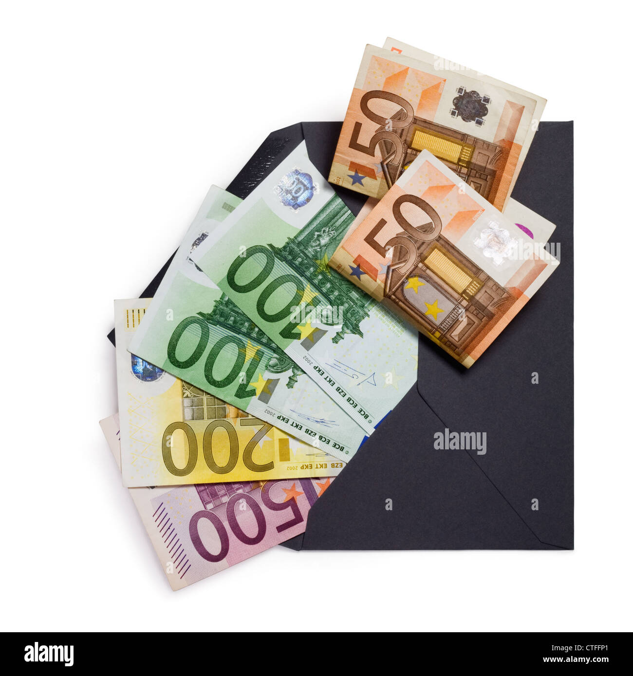 Tausend Euro in schwarzen Umschlag auf weißem Hintergrund Stockfoto