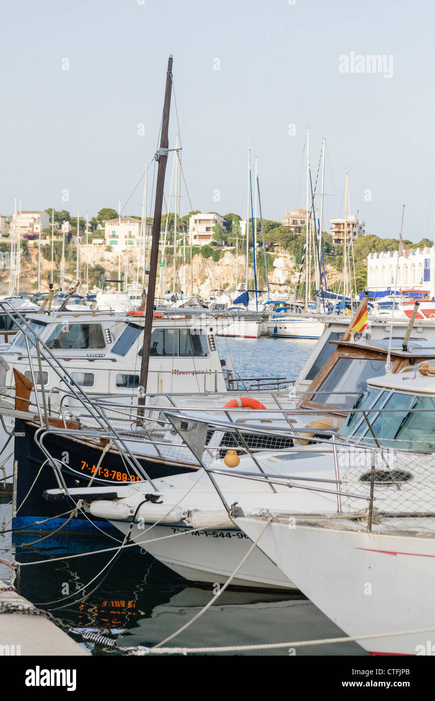 Boote vertäut am Portochristo, Mallorca/Mallorca Stockfoto