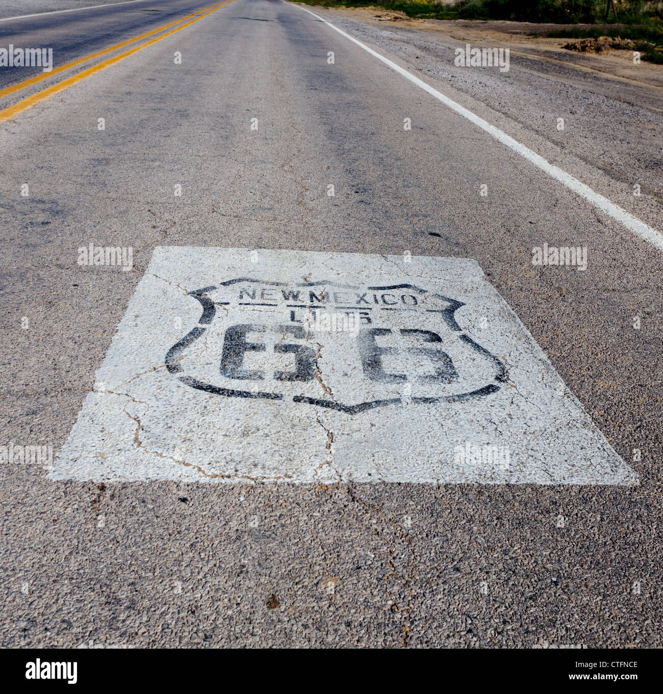 Ein Abschnitt der Straße auf der historischen Route 66 Stockfoto