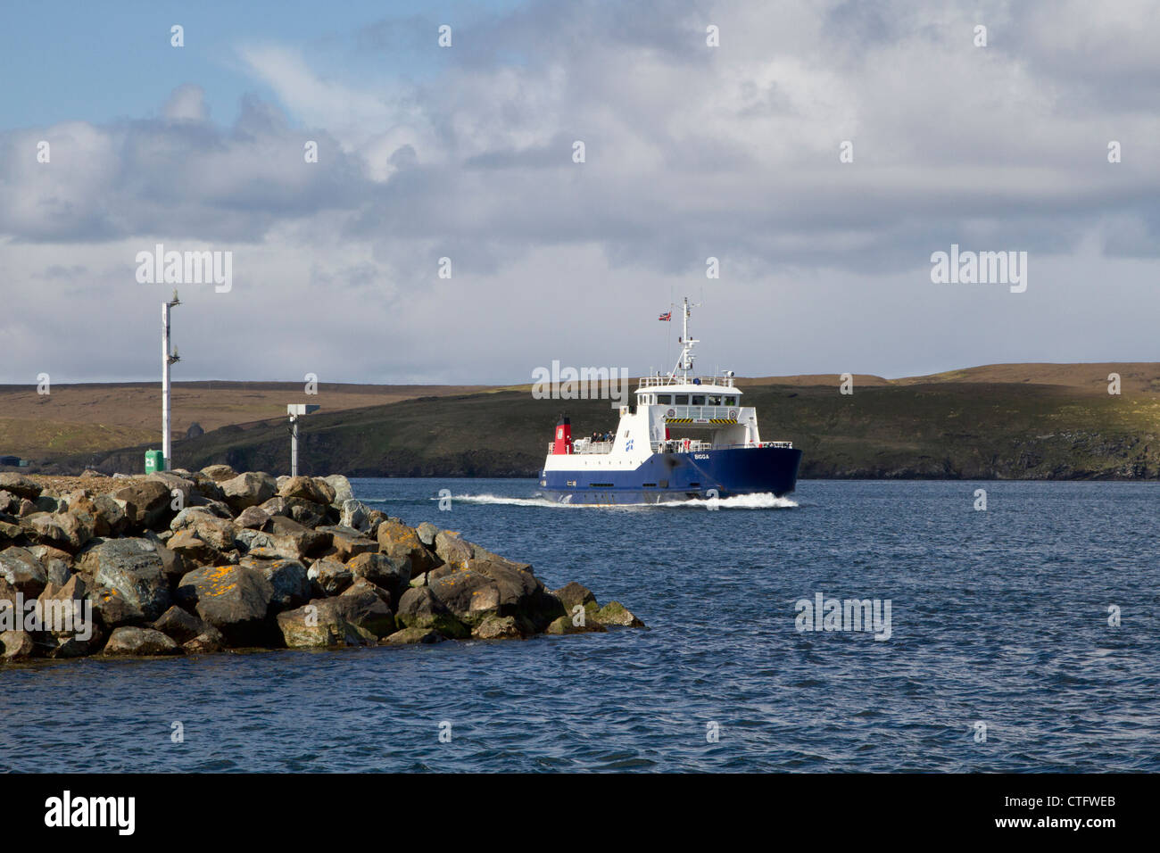 Inter-Island Ferry "Bigga" dienen Yell, Unst und Fetlar auf den Shetland-Inseln Stockfoto