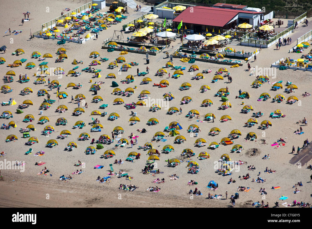 Die Niederlande, Zandvoort, Antenne, Strand. Stockfoto