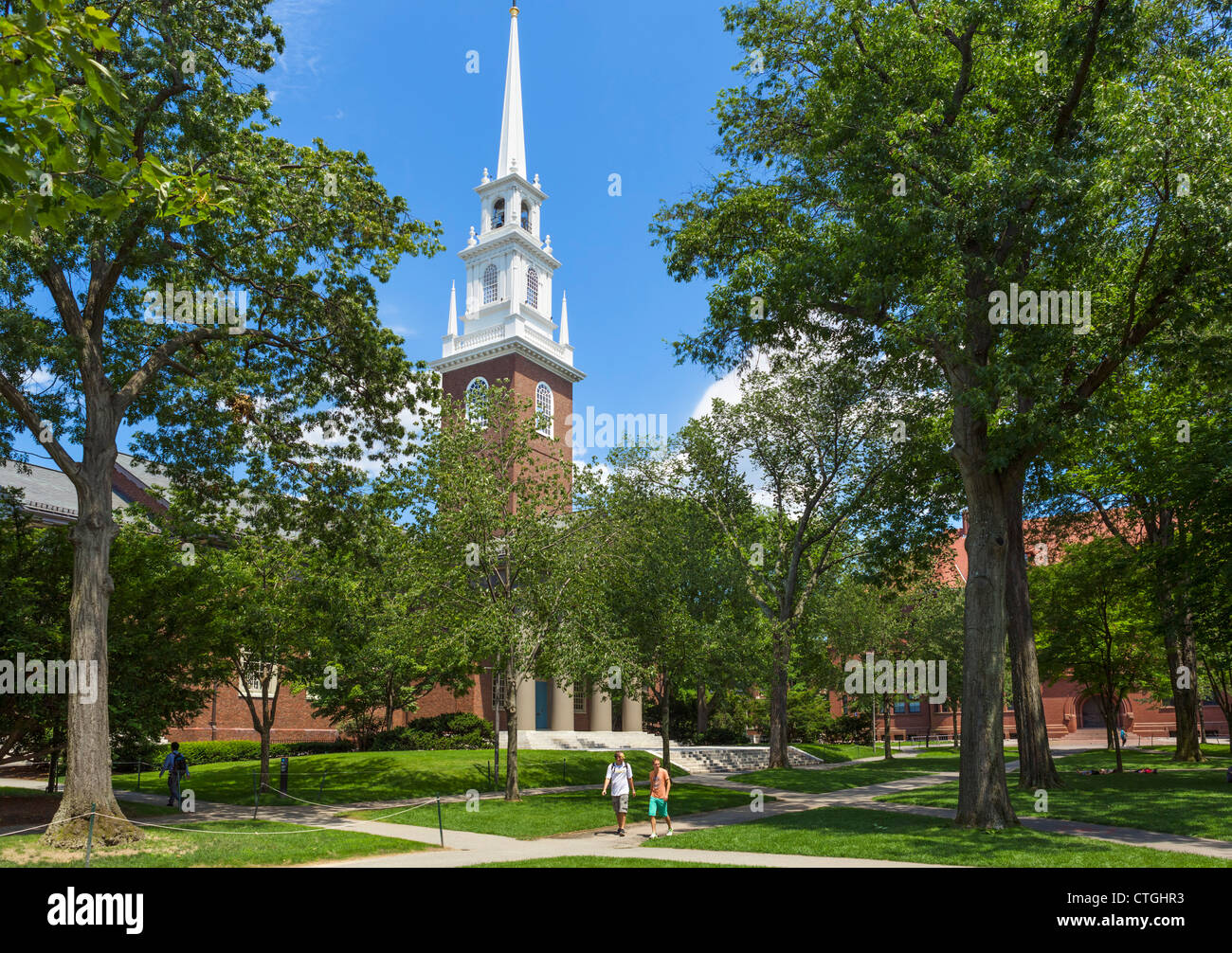 Die Gedächtniskirche in Harvard Yard, Harvard University, Cambridge, Boston, Massachusetts, USA Stockfoto