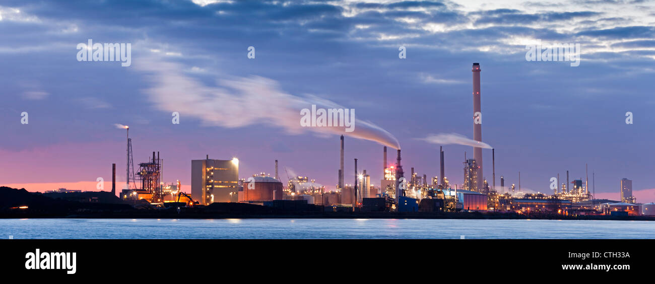 Die Niederlande, Rotterdam, Petro chemische Industrie. Stockfoto