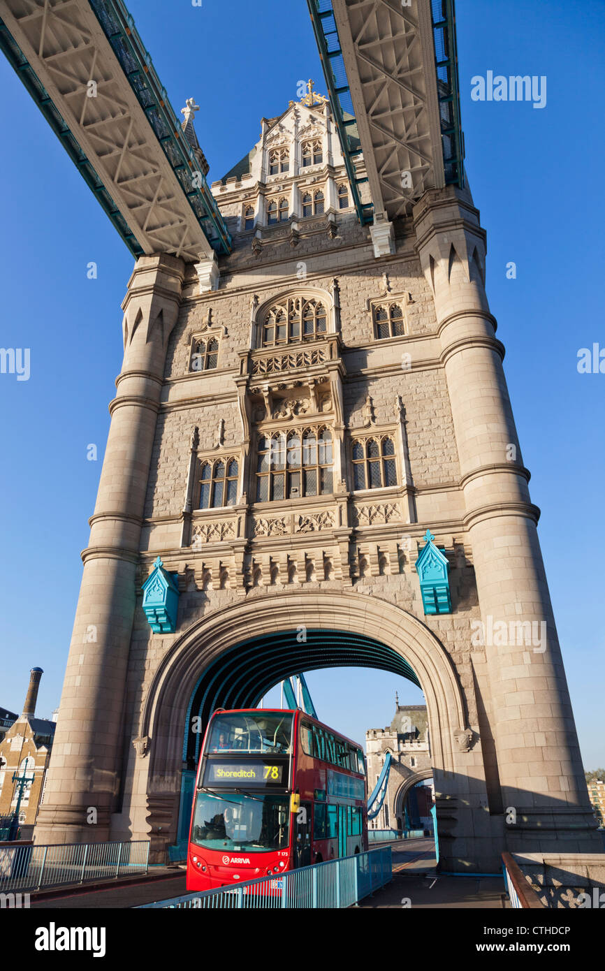 England, London, Southwark, Tower Bridge Stockfoto