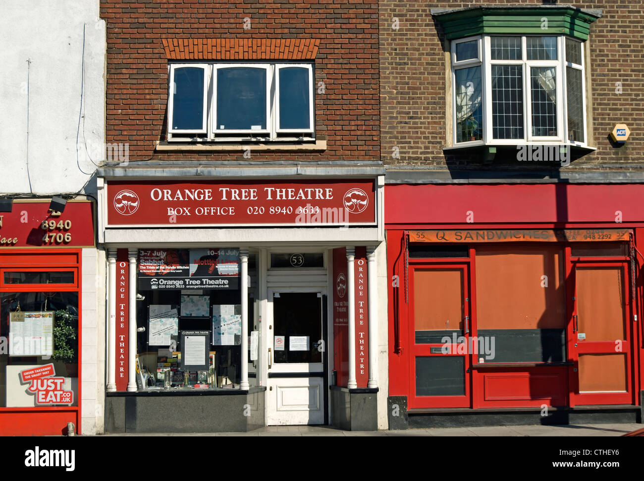Orangenbaum Theaterkasse in Richmond nach Themse, Surrey, england Stockfoto