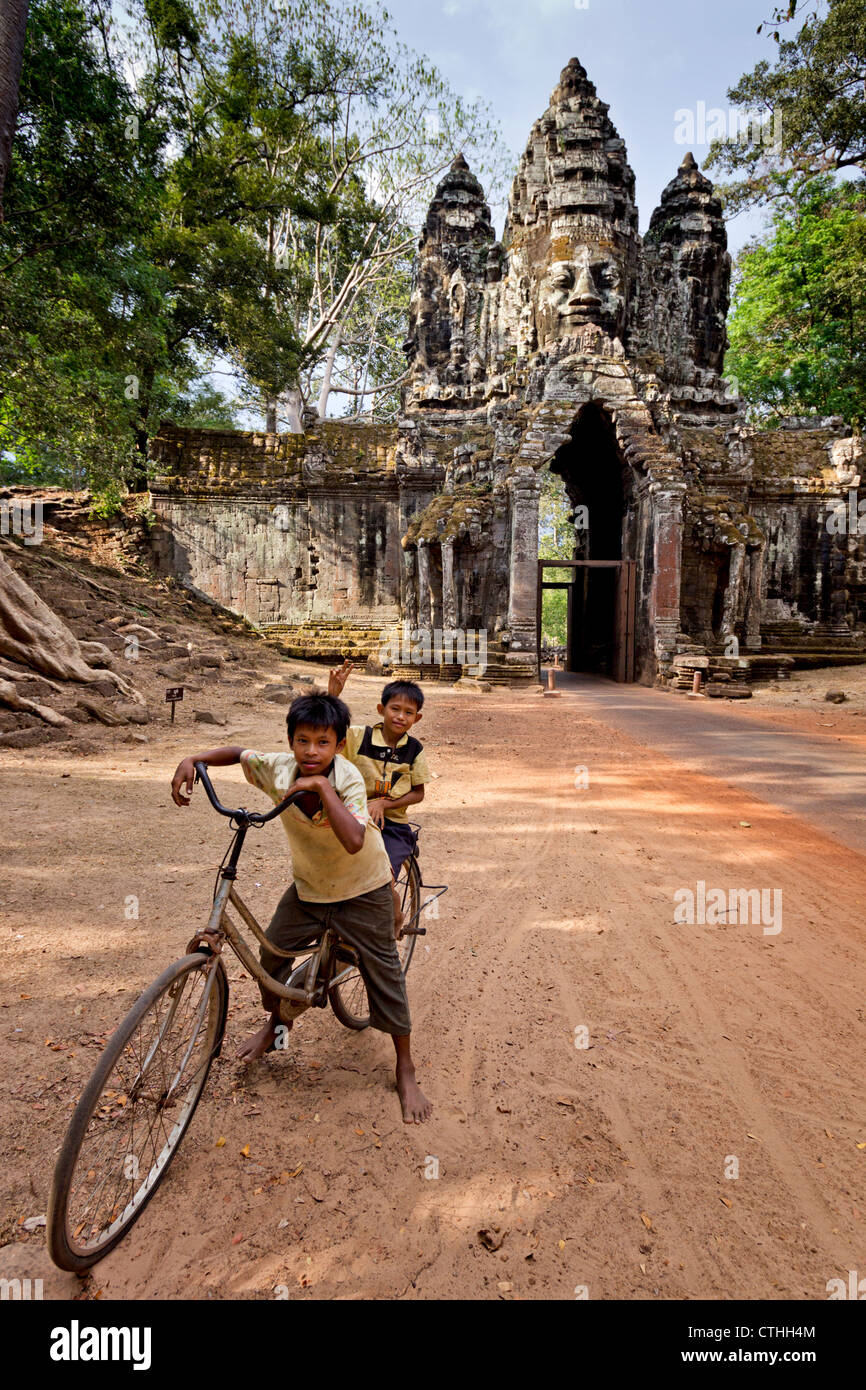 Tor Ta Phrom Tempel in Angkor Wat, Kambodscha, Asien, Stockfoto