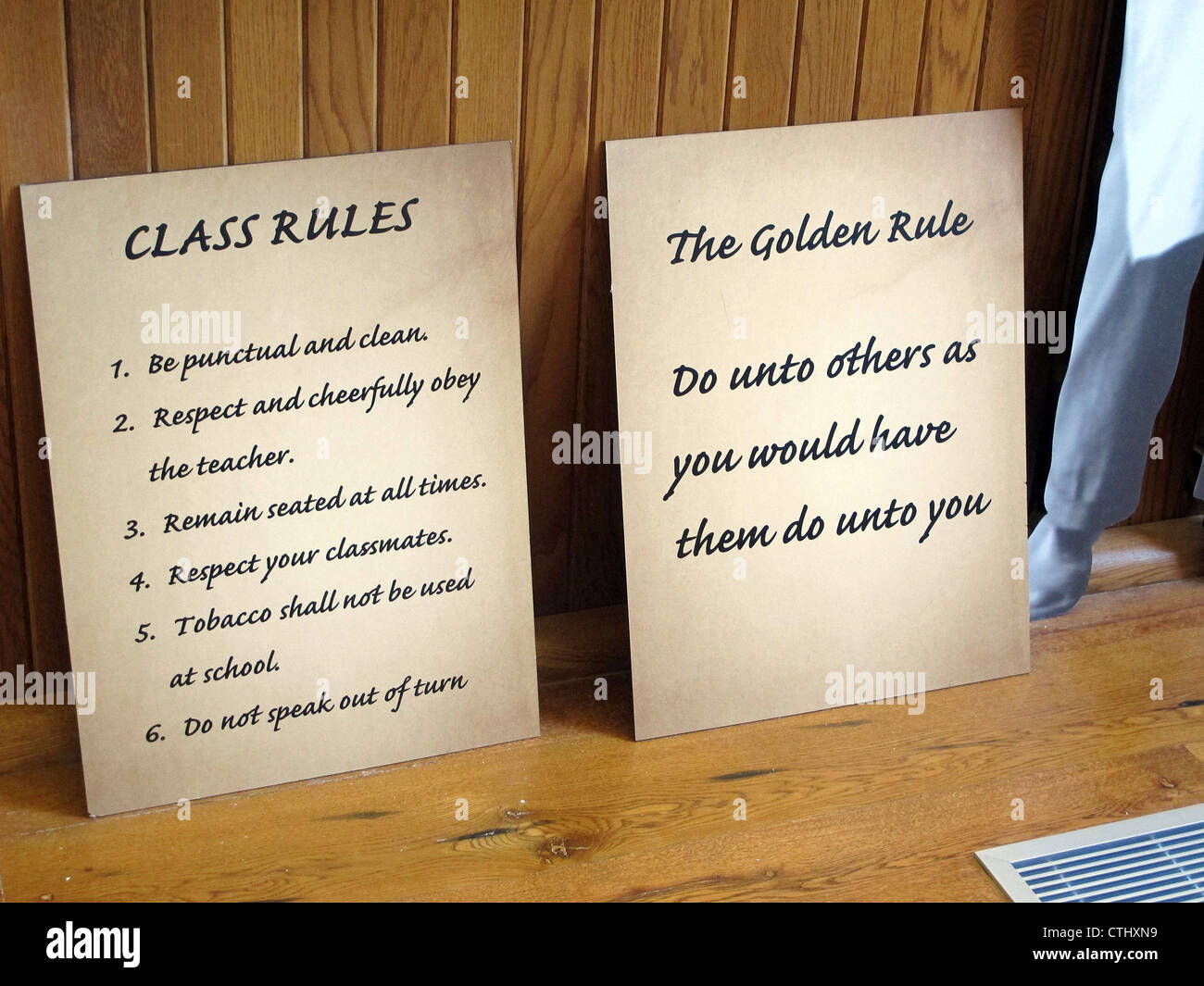 Die goldene Regel und Klassenregeln im Klassenzimmer an George Washington Carver National Monument in Diamant, Missouri Stockfoto