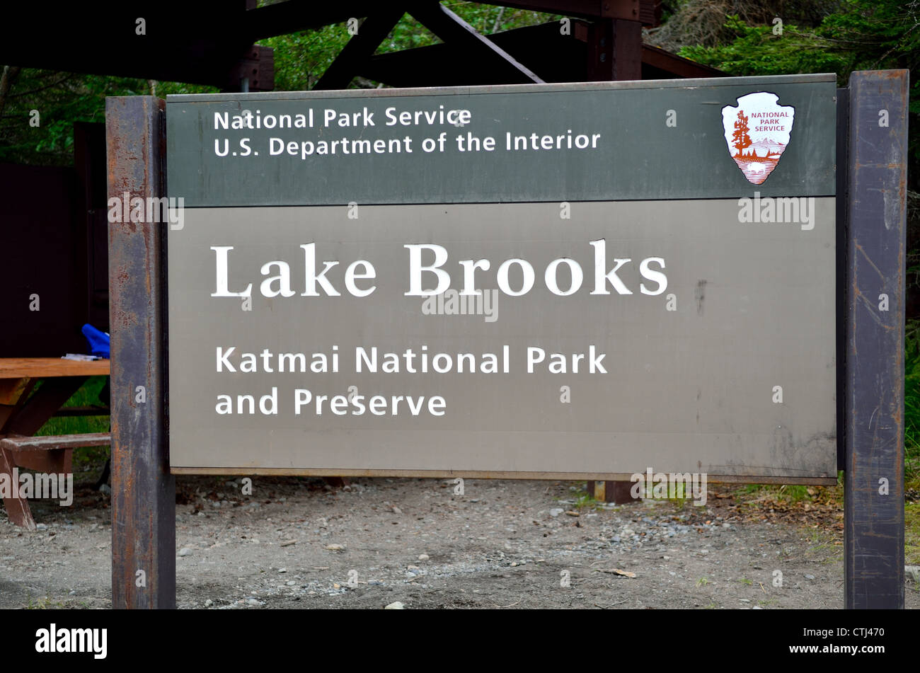 Zeichen des Lake Brooks. Katmai Nationalpark und Reservat. Alaska, USA. Stockfoto