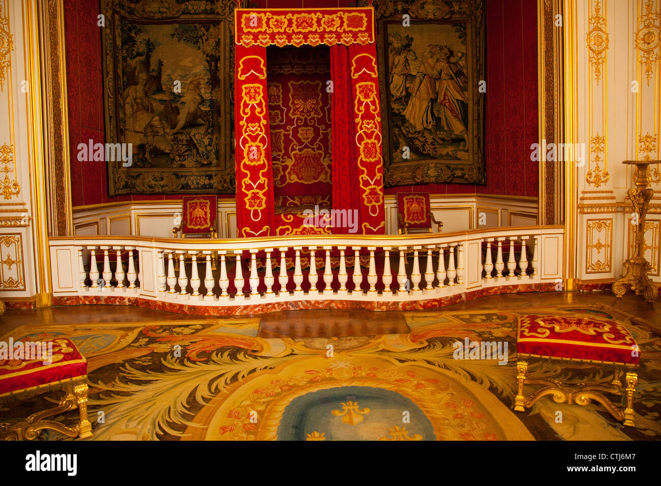 Das Schlafzimmer von Louis XIV im Chateau de Chambord im Loire Tal von Frankreich. Stockfoto