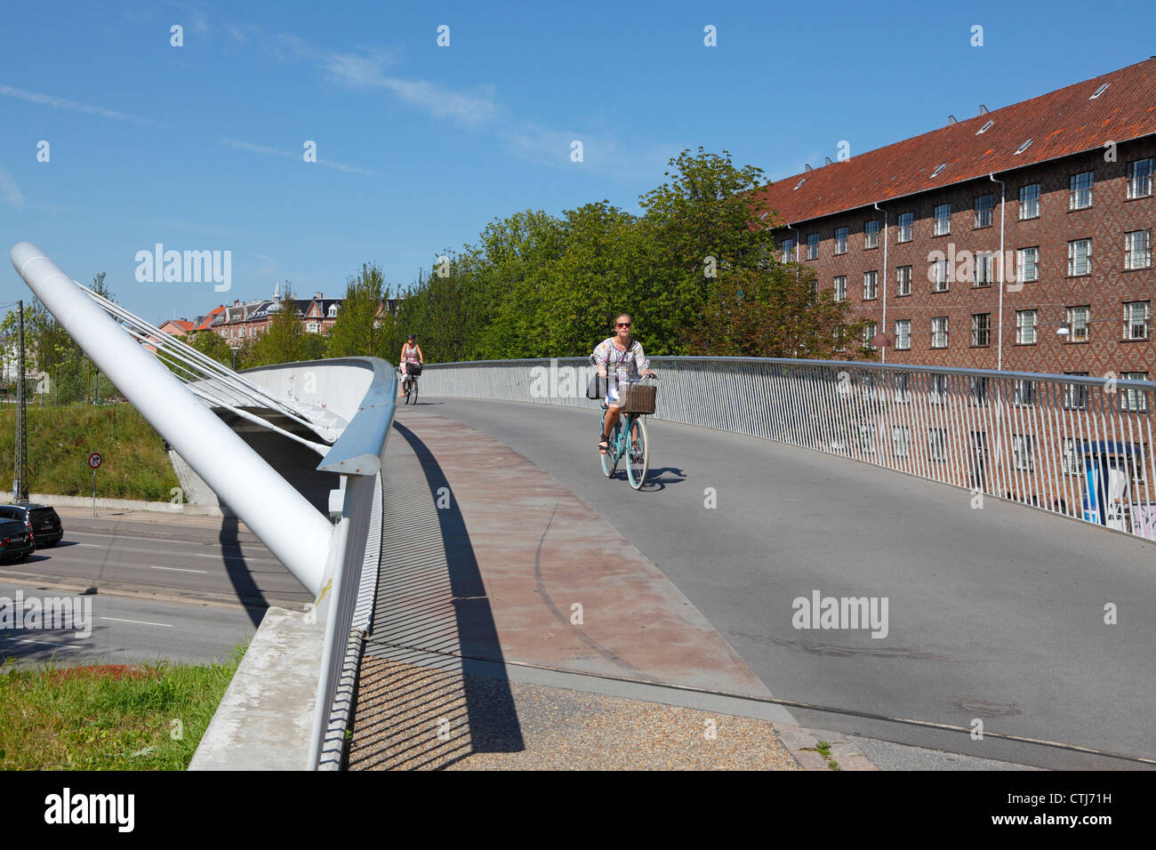 Aabuen, die Brücke ist Teil der 8km langen grünen Fahrradroute verbindet Copenhagen Quartiere Nørrebro und Frederiksberg. Kopenhagen, Dänemark. Stockfoto