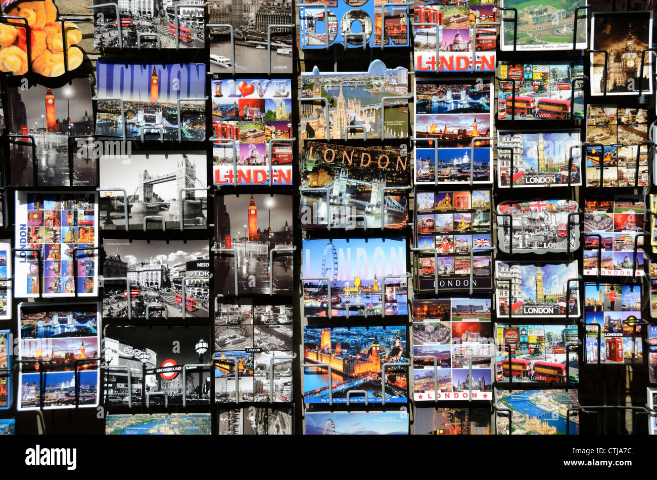 London-Postkarten zeigen berühmte Sehenswürdigkeiten Stockfoto