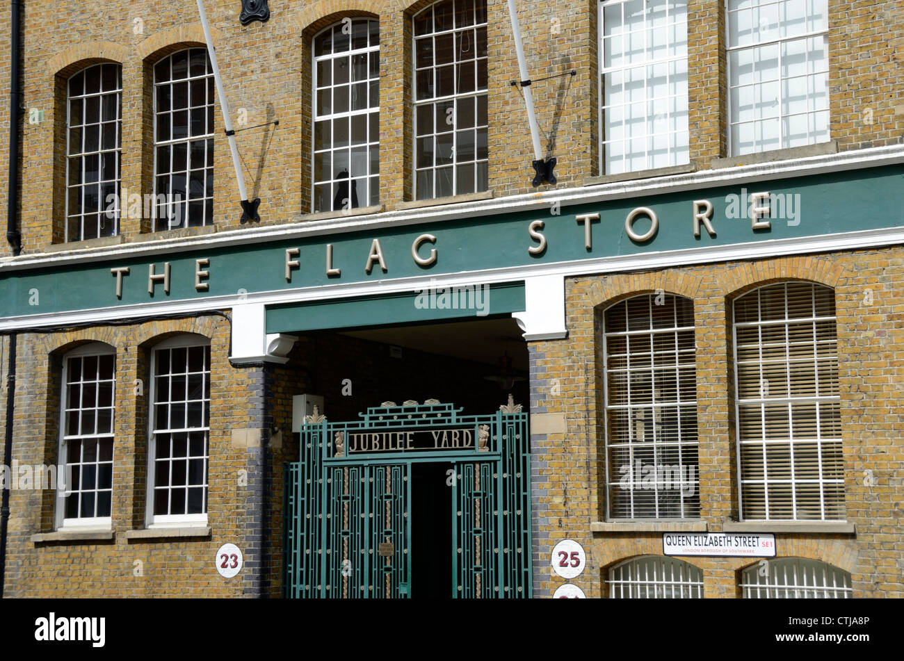 Der Flag Store Lager Wohnungen, Shad Thames, London, UK Stockfoto