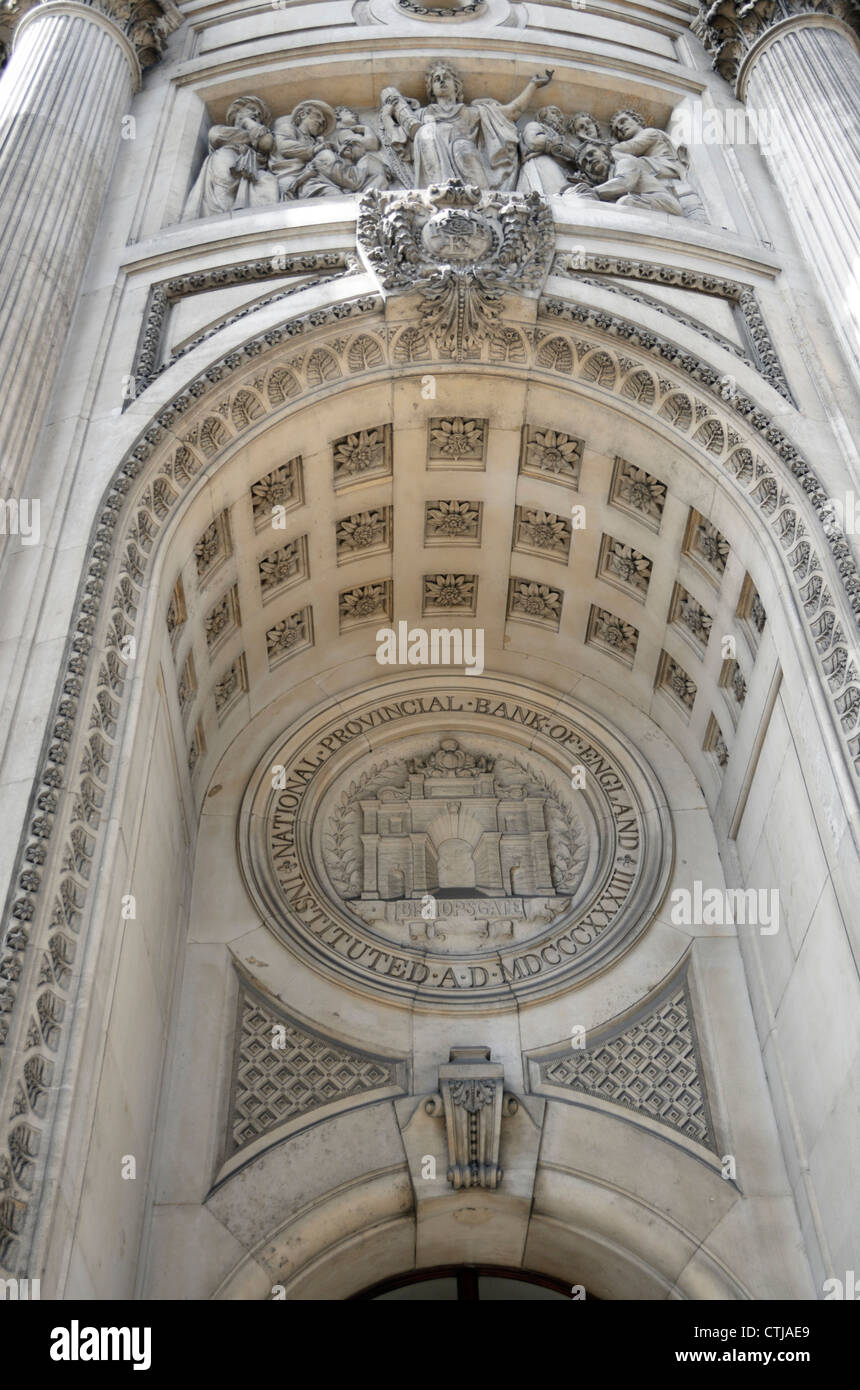 Die Gibson Hall, ehemaliger Sitz der National Provincial Bank of England, Bishopsgate, London, UK Stockfoto