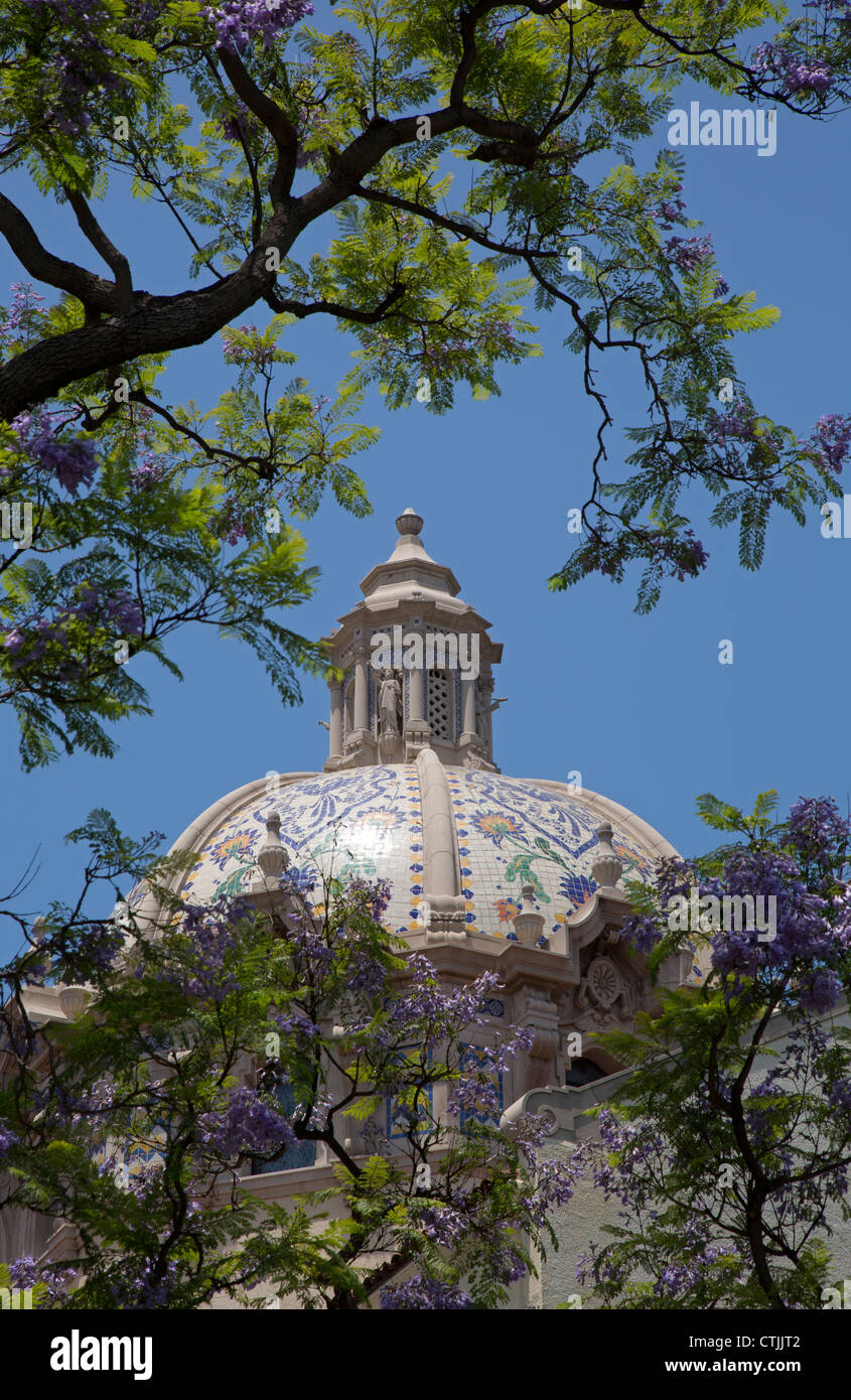 Los Angeles, Kalifornien - die Kuppel von St. Vincent de Paul römisch-katholische Kirche. Stockfoto