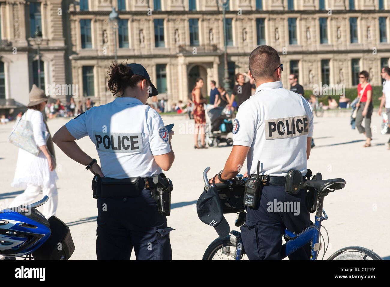 Paris, Frankreich - französische Polizisten Stockfoto