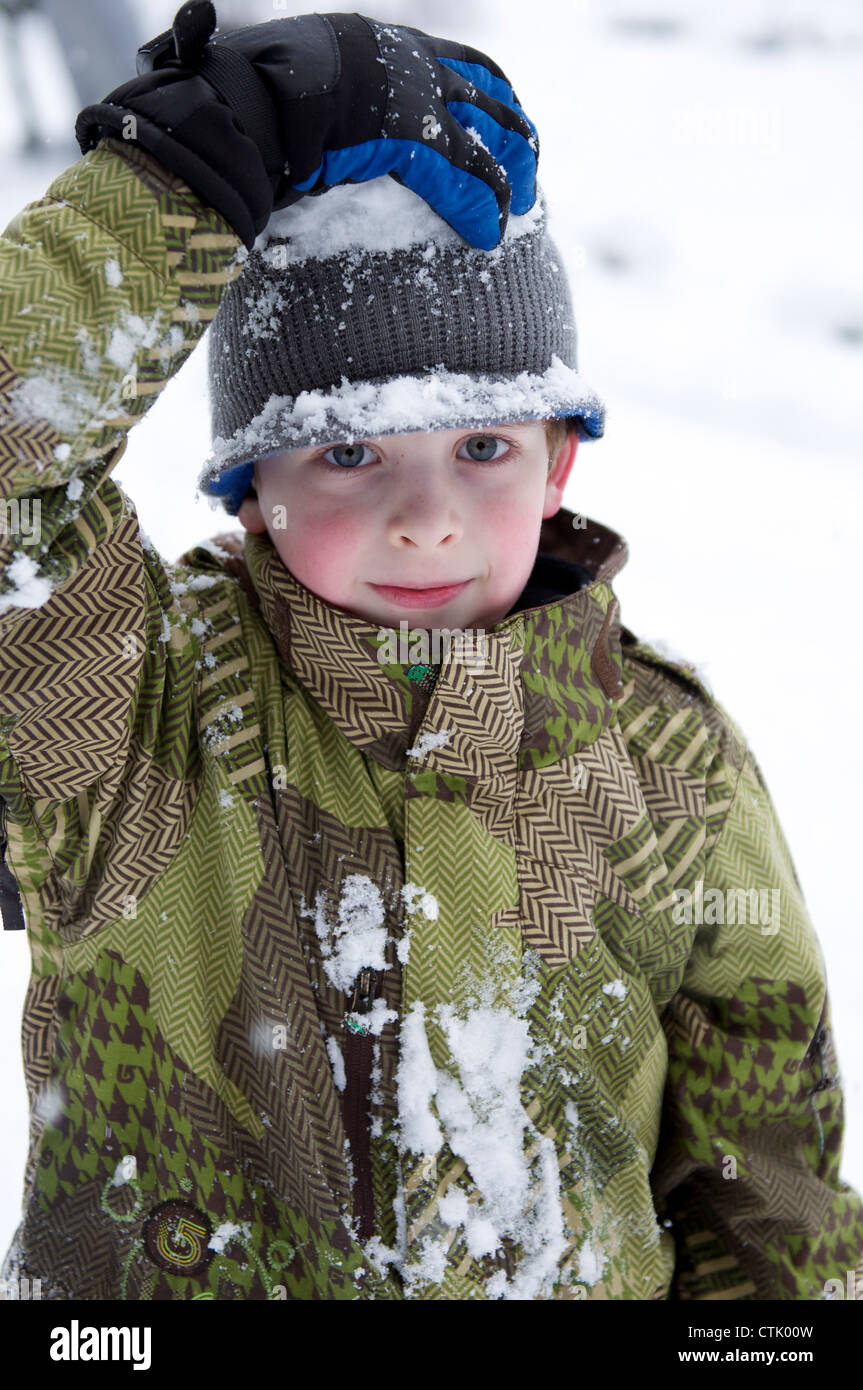 Auf seinem Kopf Schneeball Stockfoto