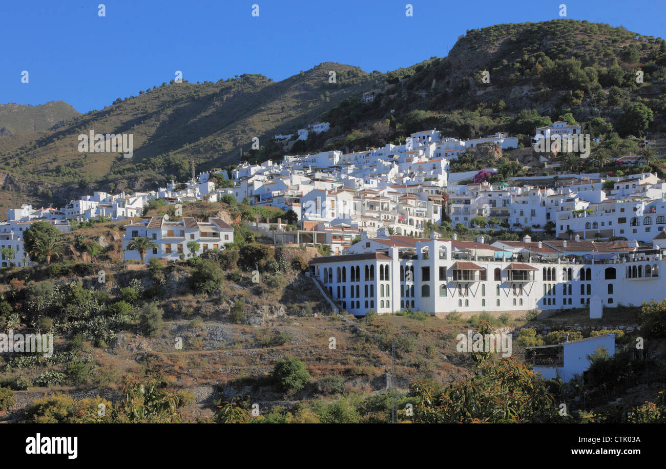 Spanien Andalusien Frigiliana Dorf Gesamtansicht Stockfoto