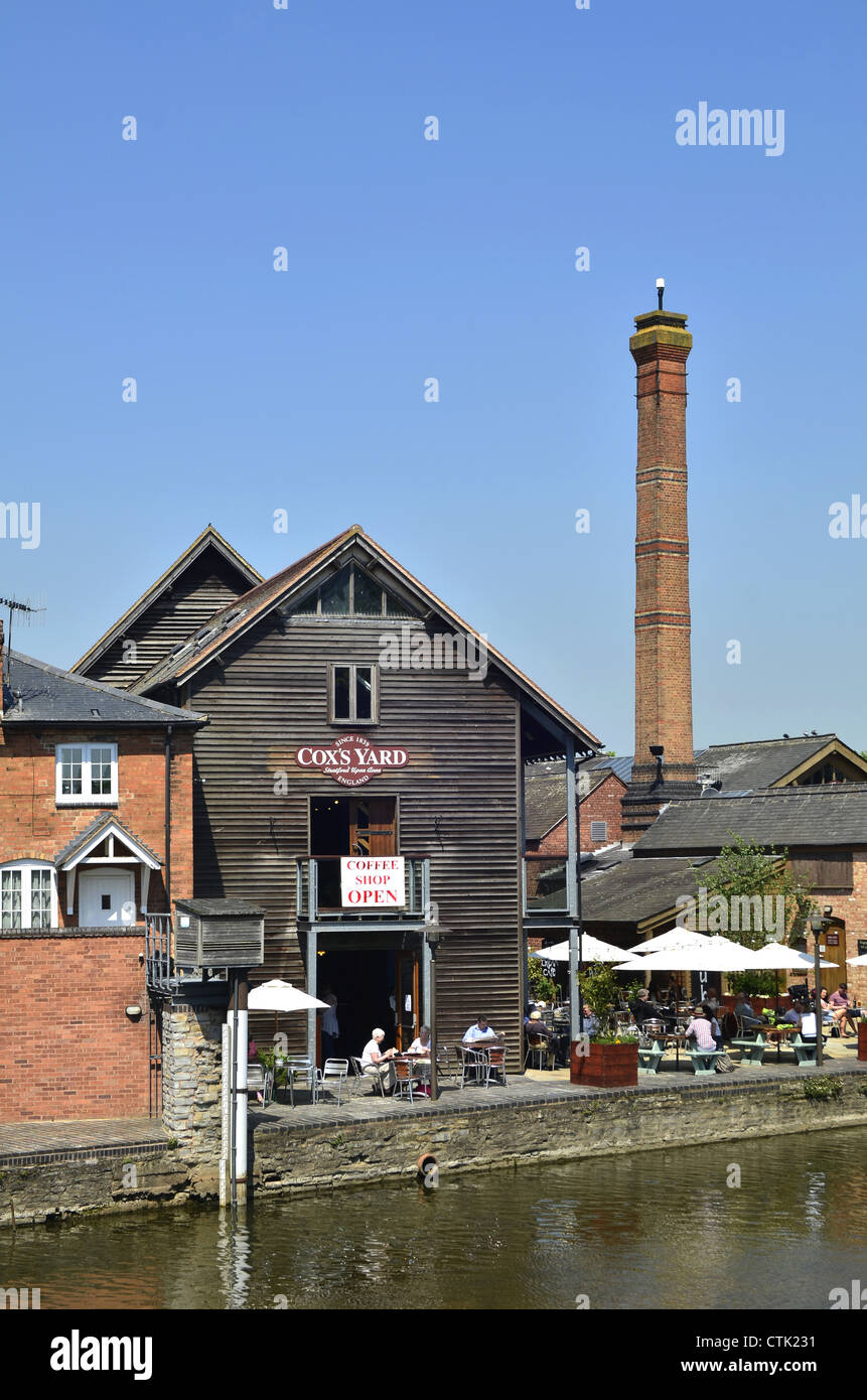 Cox Hof und Fluß Avon in Stratford-upon-Avon, Warwickshire, UK Stockfoto