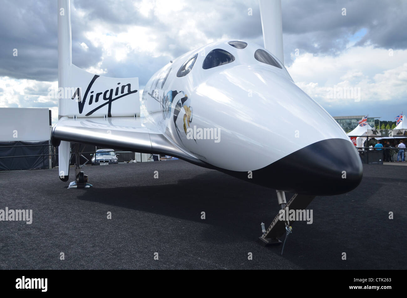 Virgin Galactic Raumschiff zwei Replikat auf dem Display auf der Farnborough International Airshow 2012 Stockfoto