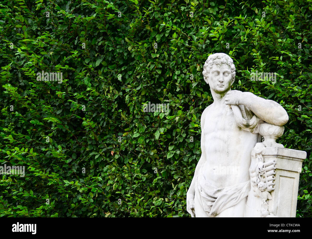 Schloss Schönbrunn in Wien Österreich - Garten statue Stockfoto