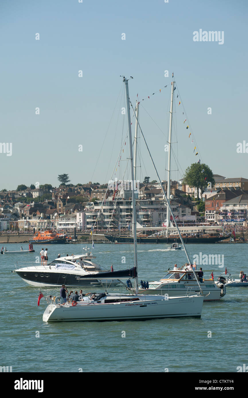 Cowes berühmten englischen Segeln Hafenstadt auf der südenglischen Isle Of Wight Stockfoto