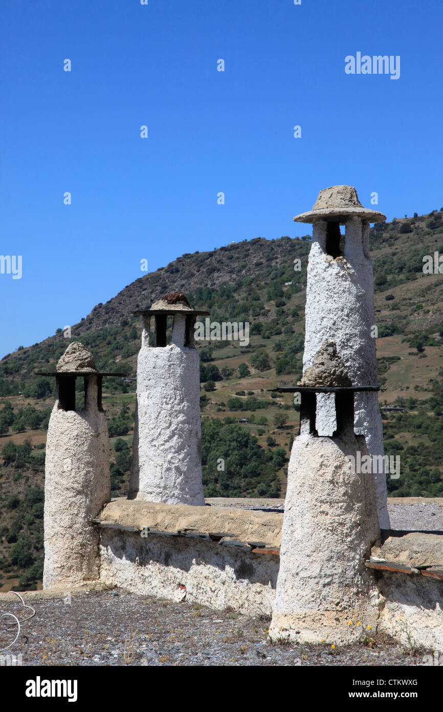 Spanien, Andalusien, Las Alpujarras, Capileira, typische traditionelle Kamine, Stockfoto