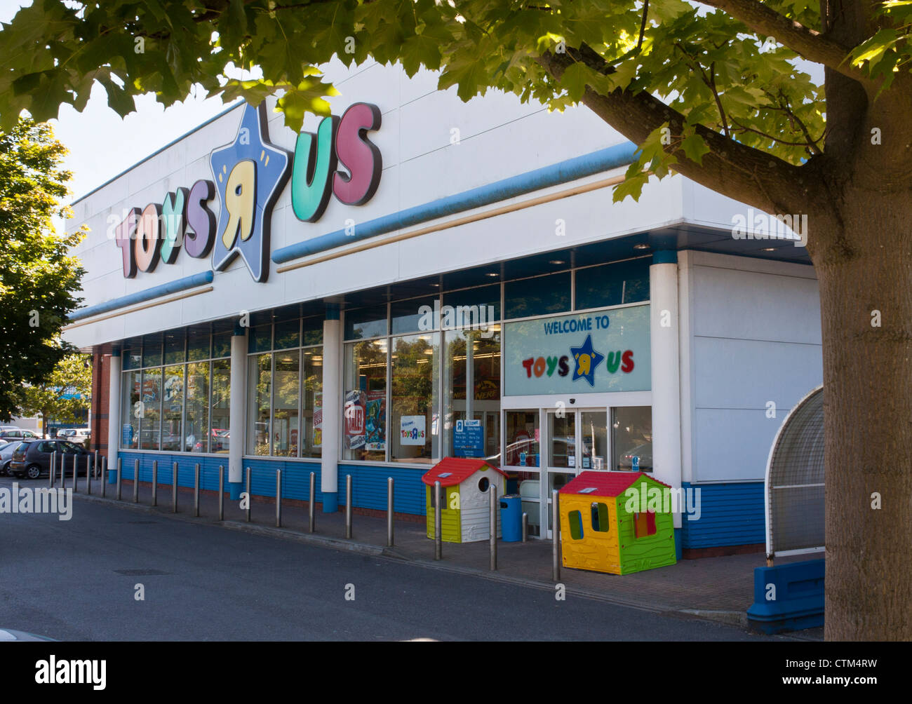 Spielzeuggeschaft Front Stockfotos Und Bilder Kaufen Alamy
