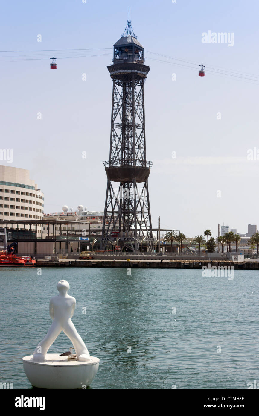 Barcelona, Spanien. Seilbahnen und Bouy am Port Vell. Stockfoto