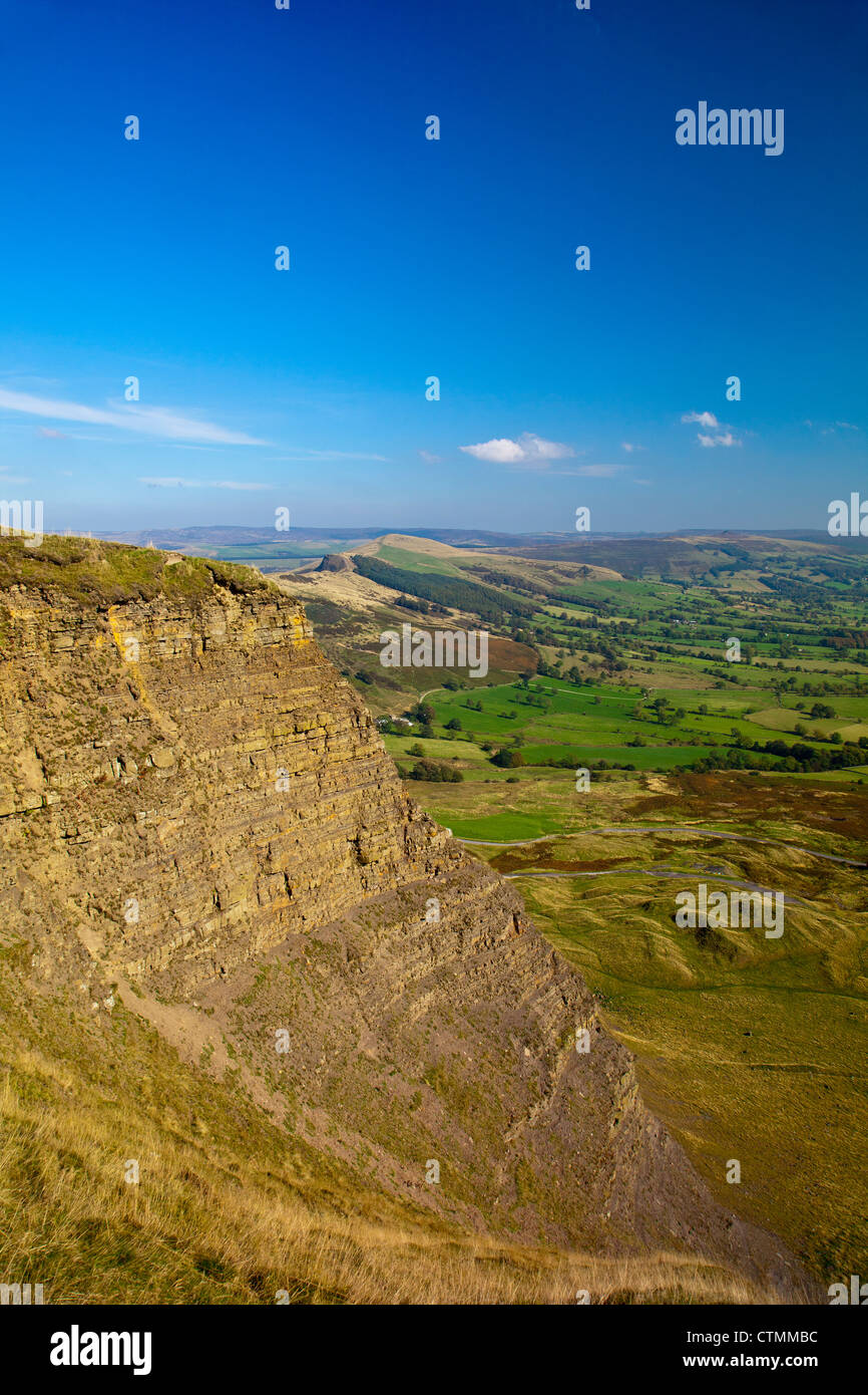 Die Ostwand des Mam Tor - die zitternden Berg- und Hope Valley im Peak District Nationalpark Derbyshire England UK Stockfoto
