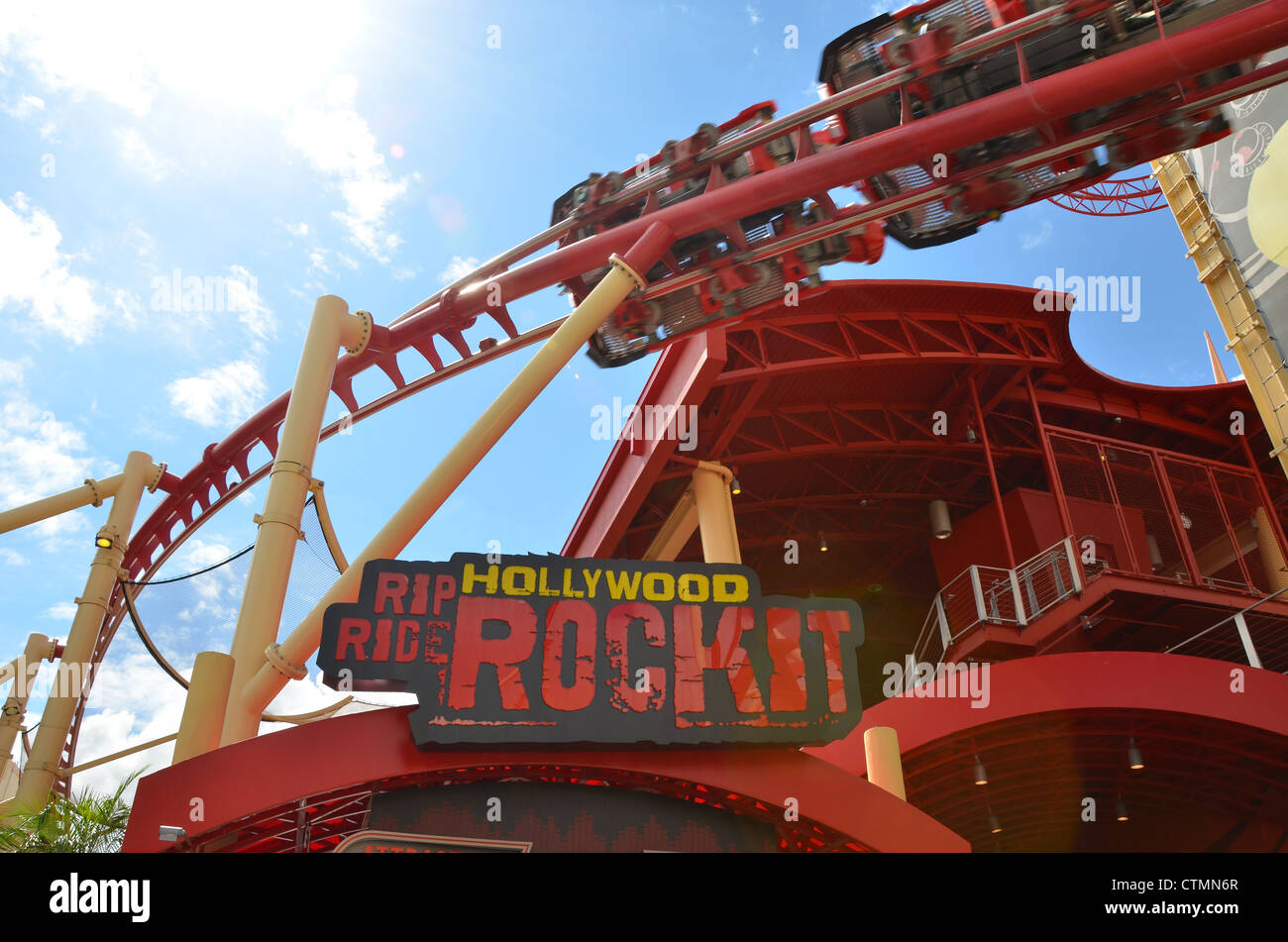 Universal Studios Hollywood Rip Ride Rockit Achterbahn Stockfoto