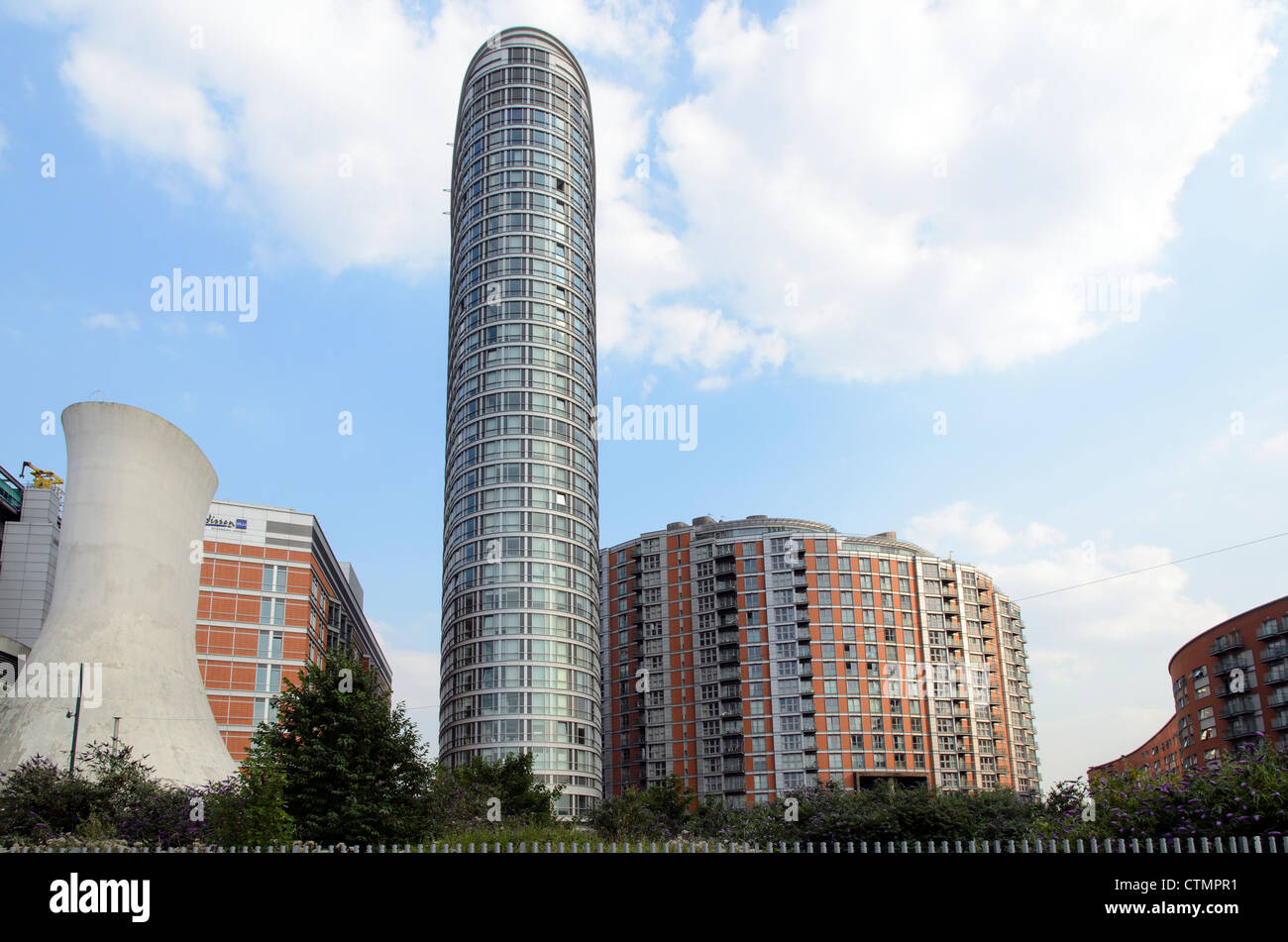 Ontario Tower Wohn-Gebäude in New Providence Wharf - Isle of Dogs, London - England Stockfoto