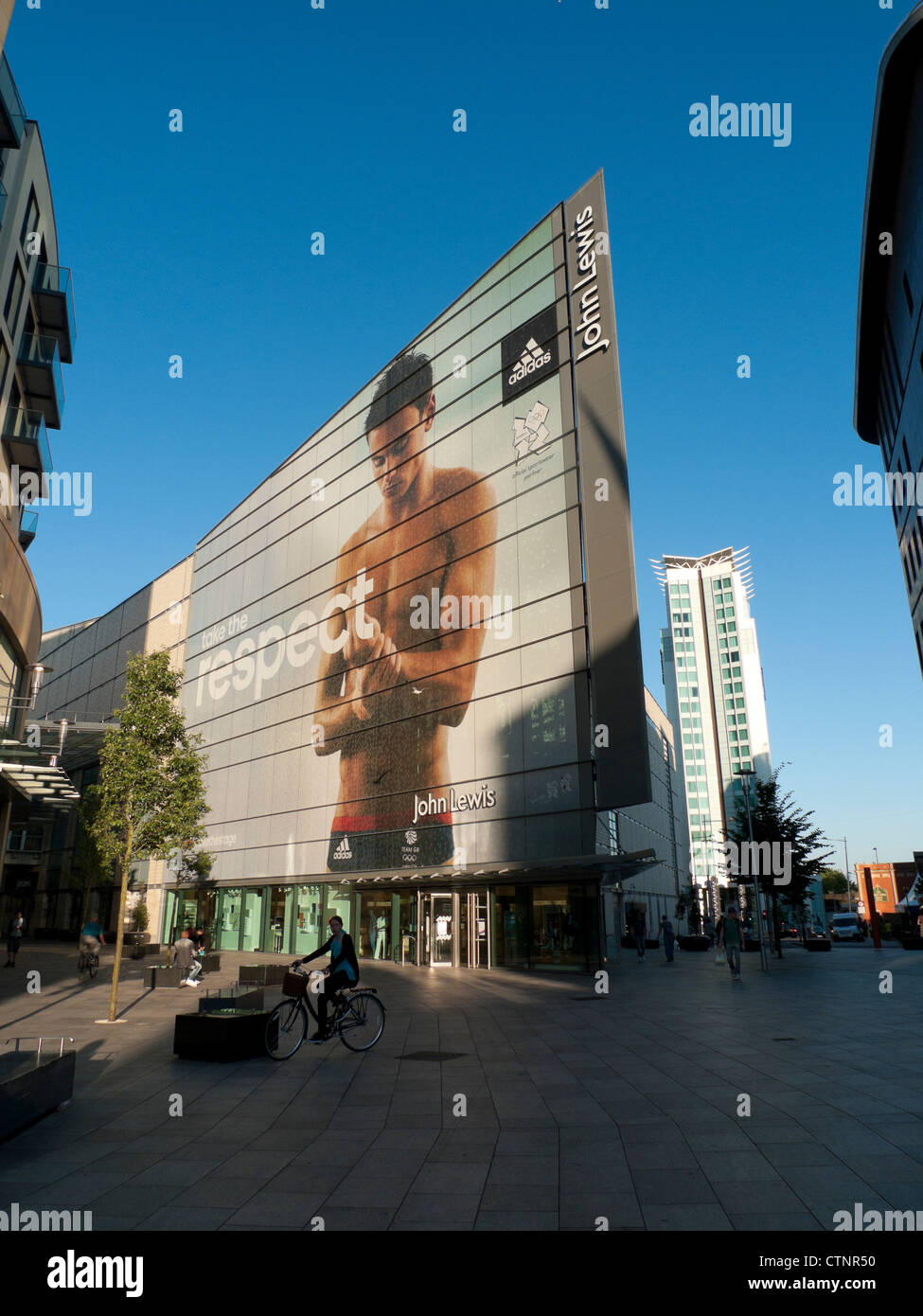 John Lewis Cardiff Store feiert britischer Tauch Meister und Team GB