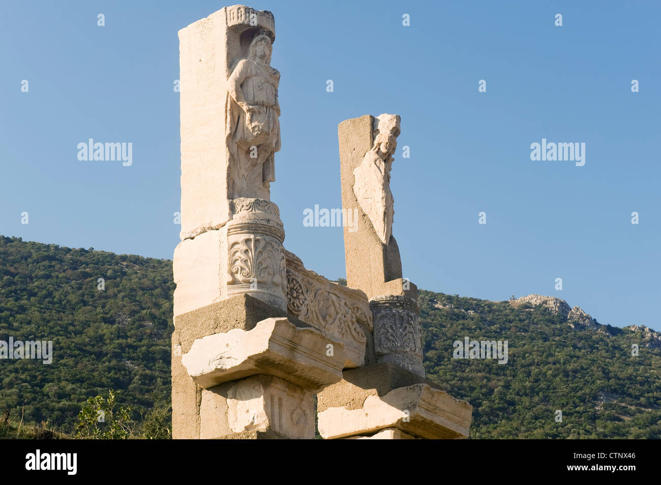 Domitian Tempel, Säulen, Ephesus, Türkei Stockfoto