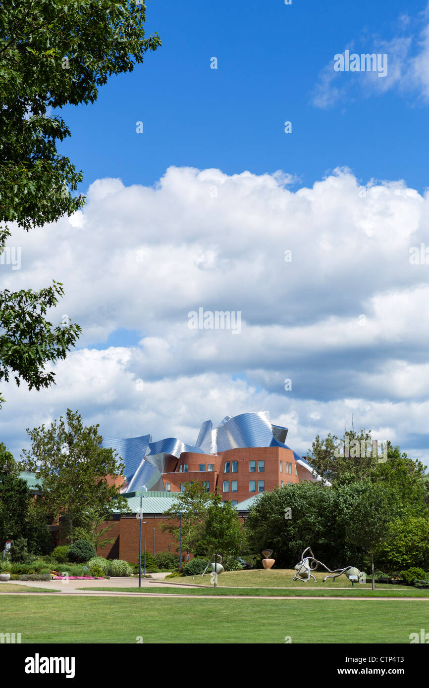 Frank Gehry entwarf Peter B Lewis Gebäude an der Case Western University School of Management, University Circle, Cleveland, OH Stockfoto